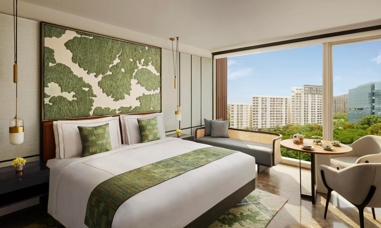 Taj The Trees, Mumbai Hotel Bagian luar foto