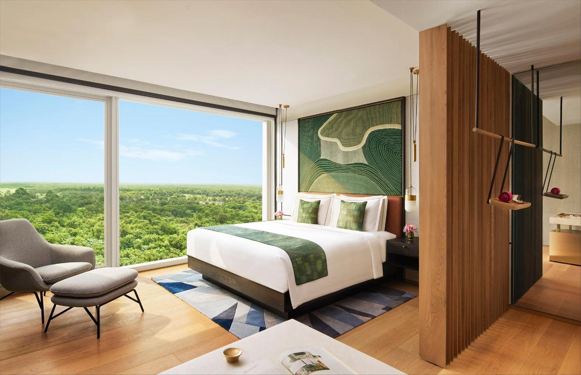 Taj The Trees, Mumbai Hotel Bagian luar foto